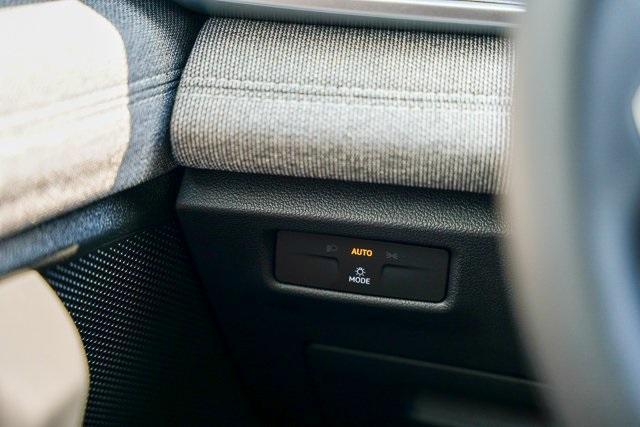 new 2025 Volkswagen Tiguan car, priced at $31,451