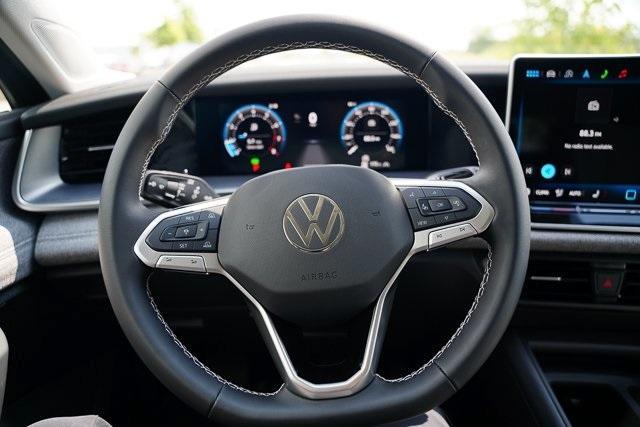 new 2025 Volkswagen Tiguan car, priced at $31,451