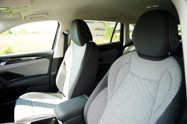 new 2025 Volkswagen Tiguan car, priced at $31,451