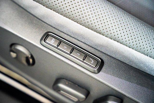 new 2025 Volkswagen ID.4 car, priced at $50,277