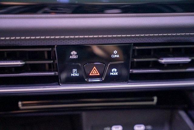 new 2025 Volkswagen Atlas car, priced at $51,946