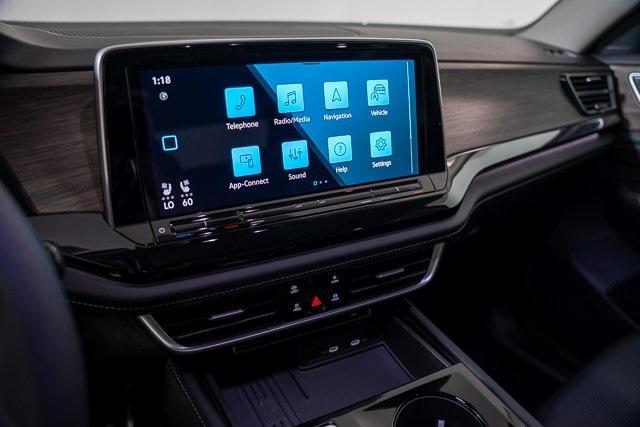 new 2025 Volkswagen Atlas car, priced at $51,946