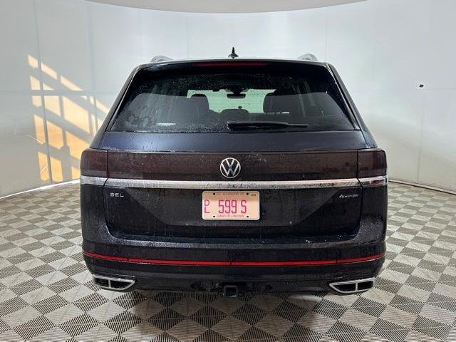 new 2025 Volkswagen Atlas car, priced at $52,738