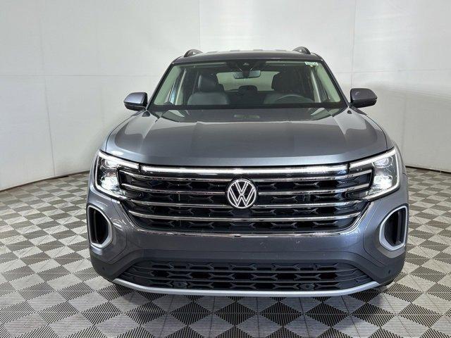 new 2024 Volkswagen Atlas car, priced at $39,151