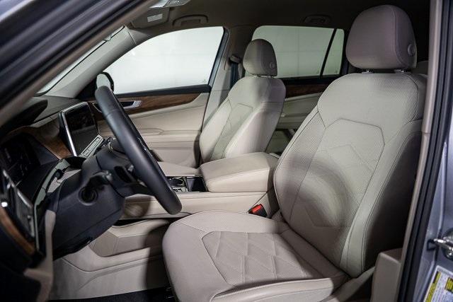 used 2024 Volkswagen Atlas car, priced at $37,950