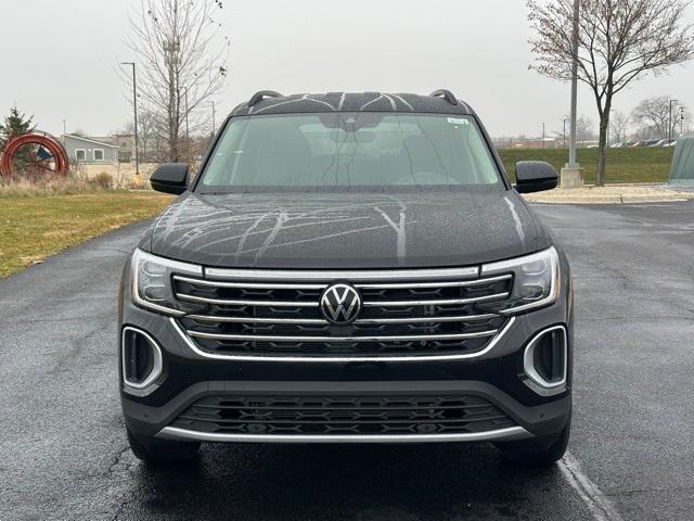 new 2026 Volkswagen Atlas car, priced at $45,576