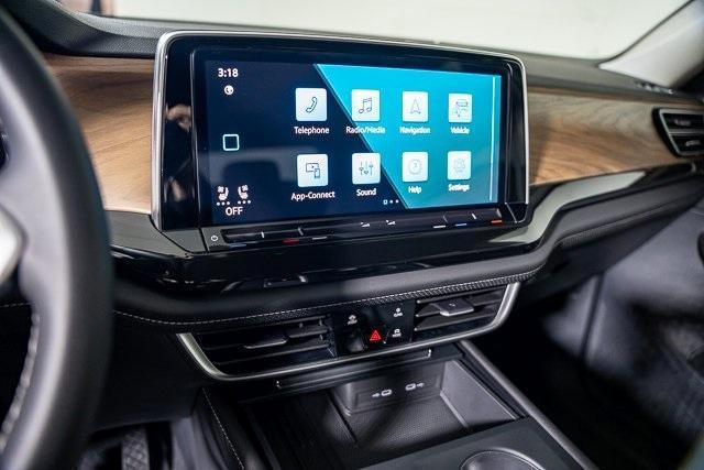 new 2025 Volkswagen Atlas car, priced at $40,953