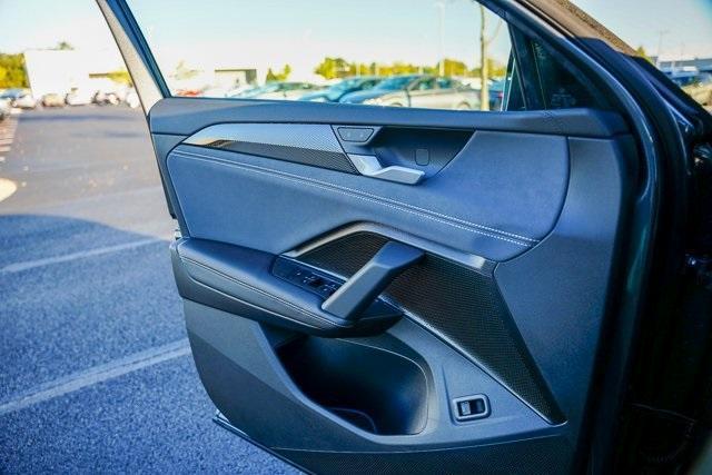 new 2025 Volkswagen Tiguan car, priced at $37,298