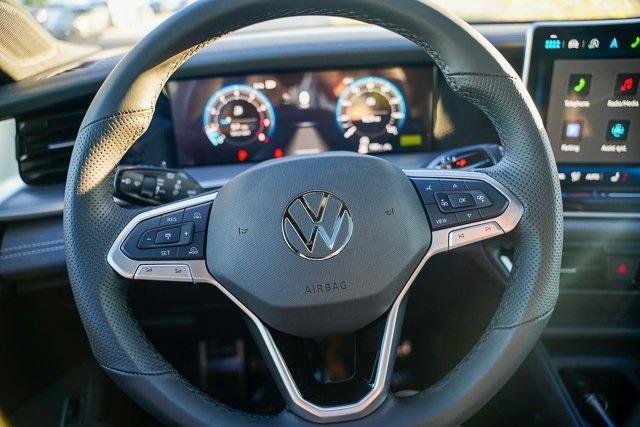 new 2025 Volkswagen Tiguan car, priced at $37,298