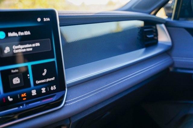 new 2025 Volkswagen Tiguan car, priced at $37,298