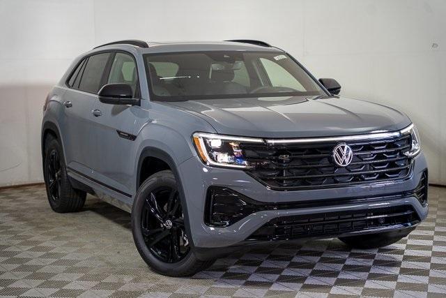 new 2025 Volkswagen Atlas Cross Sport car, priced at $49,613