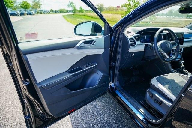 new 2025 Volkswagen Taos car, priced at $31,469