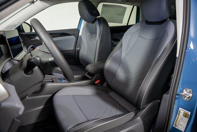 new 2025 Volkswagen Tiguan car, priced at $37,871