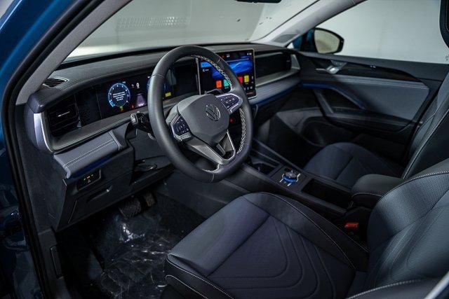 new 2025 Volkswagen Tiguan car, priced at $37,871