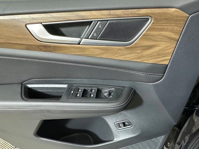 new 2025 Volkswagen Atlas car, priced at $43,529