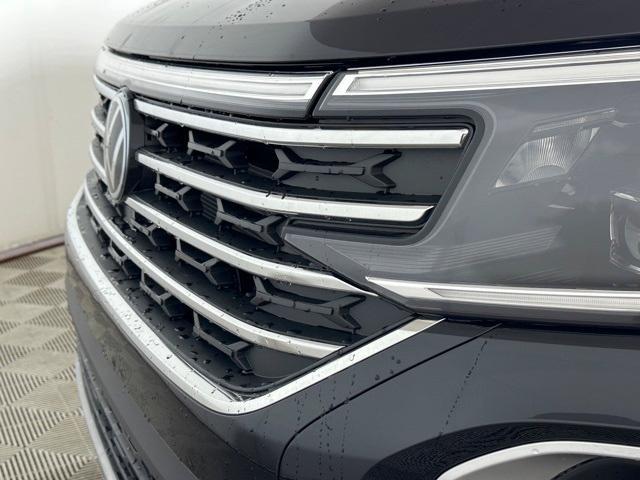 new 2025 Volkswagen Atlas car, priced at $43,529