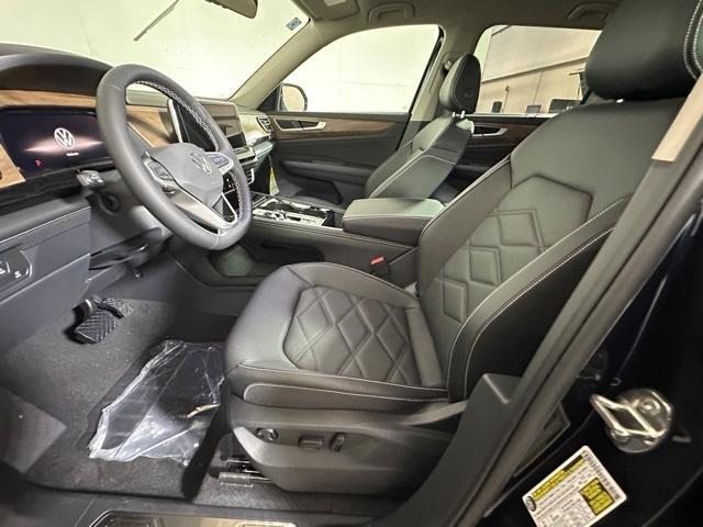 new 2025 Volkswagen Atlas car, priced at $43,529