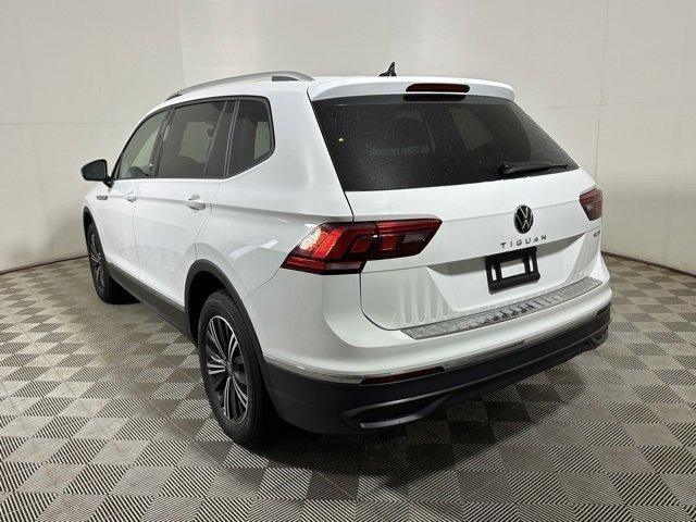 new 2024 Volkswagen Tiguan car, priced at $28,553