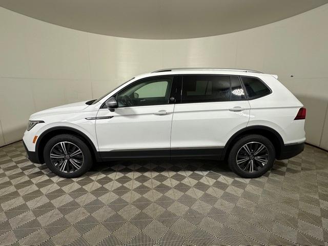 new 2024 Volkswagen Tiguan car, priced at $32,803