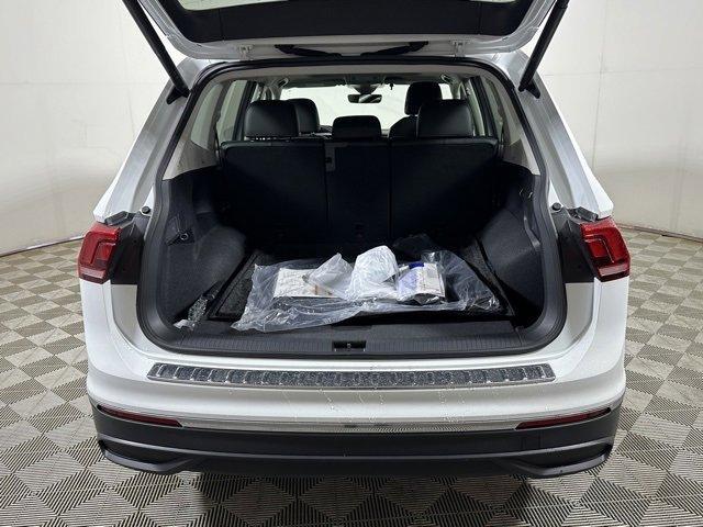 new 2024 Volkswagen Tiguan car, priced at $28,553