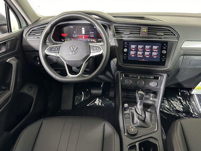 new 2024 Volkswagen Tiguan car, priced at $28,553