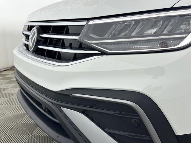 new 2024 Volkswagen Tiguan car, priced at $28,553