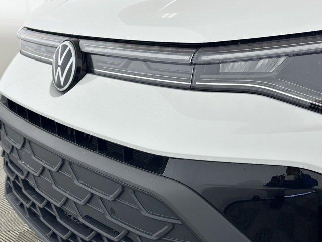 new 2025 Volkswagen Taos car, priced at $31,616