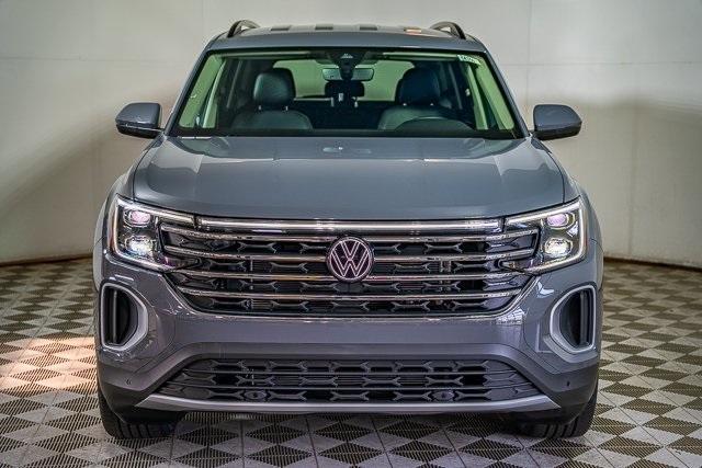 new 2025 Volkswagen Atlas car, priced at $44,726