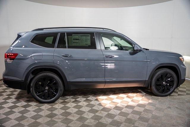 new 2025 Volkswagen Atlas car, priced at $44,726