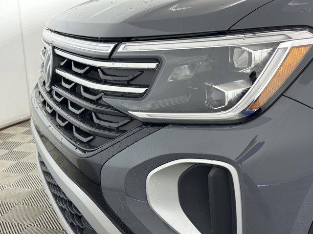 new 2025 Volkswagen Atlas car, priced at $45,014