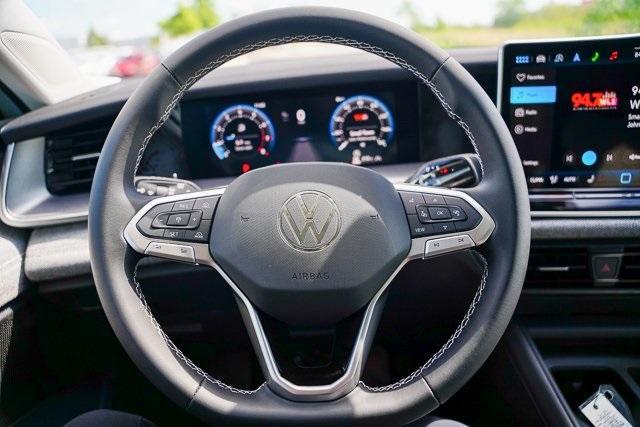 new 2025 Volkswagen Tiguan car, priced at $31,461