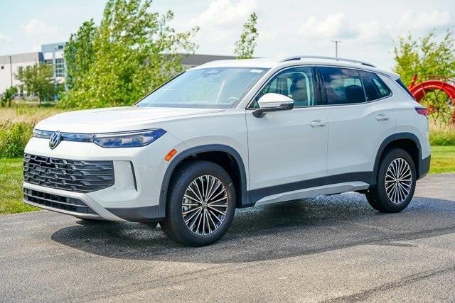 new 2025 Volkswagen Tiguan car, priced at $31,461