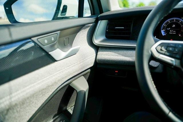 new 2025 Volkswagen Tiguan car, priced at $31,461