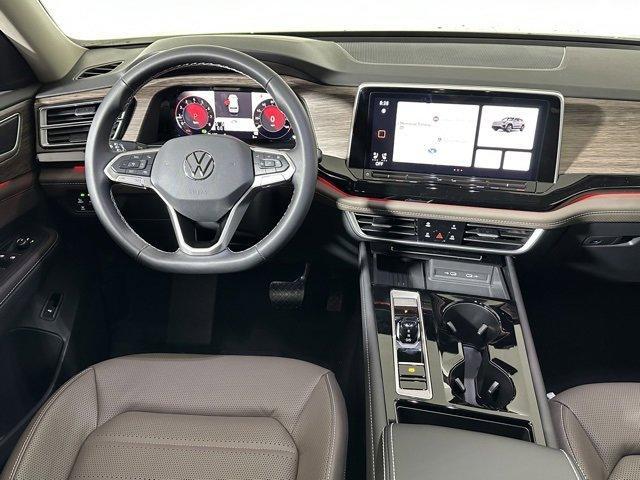 new 2025 Volkswagen Atlas car, priced at $46,670