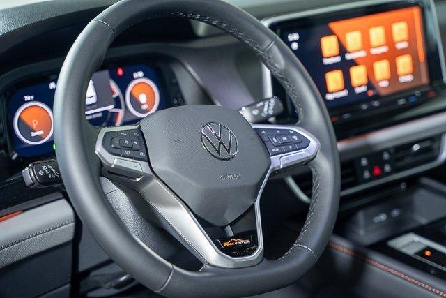 new 2025 Volkswagen Atlas car, priced at $46,008