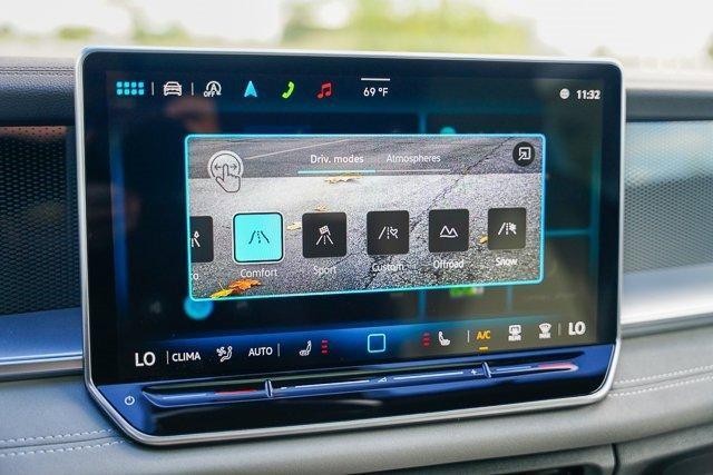 new 2025 Volkswagen Tiguan car, priced at $37,725