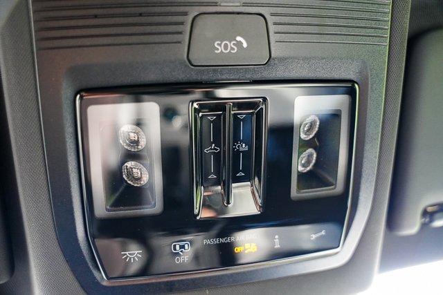 new 2025 Volkswagen Tiguan car, priced at $37,725
