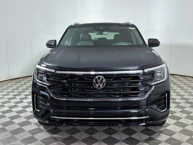 new 2024 Volkswagen Atlas Cross Sport car, priced at $46,962