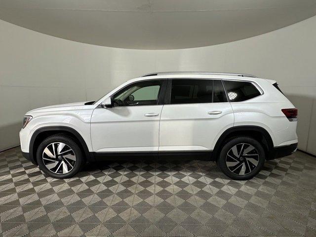 new 2025 Volkswagen Atlas car, priced at $47,107