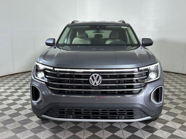 new 2024 Volkswagen Atlas car, priced at $39,765