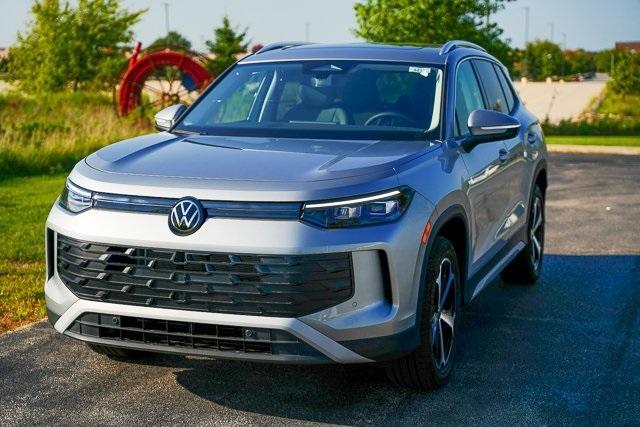 new 2025 Volkswagen Tiguan car, priced at $35,270
