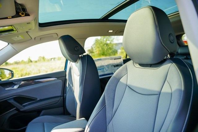 new 2025 Volkswagen Tiguan car, priced at $35,740