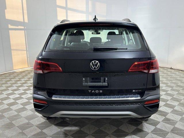 new 2024 Volkswagen Taos car, priced at $27,457