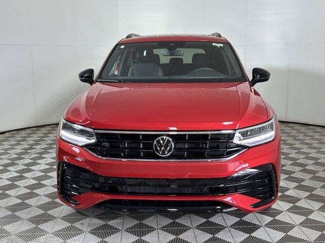 new 2024 Volkswagen Tiguan car, priced at $35,633