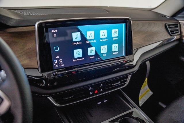 new 2025 Volkswagen Atlas car, priced at $45,368