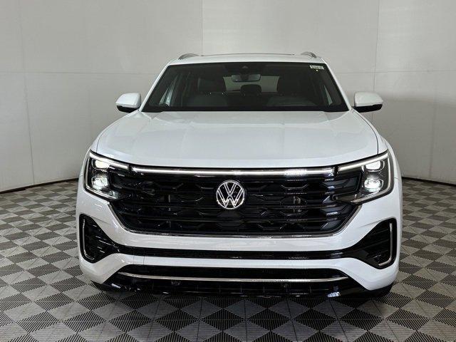 new 2024 Volkswagen Atlas Cross Sport car, priced at $45,361