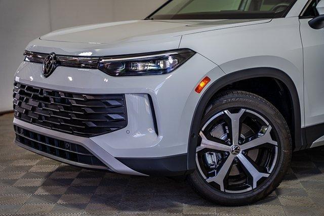 new 2025 Volkswagen Tiguan car, priced at $36,216