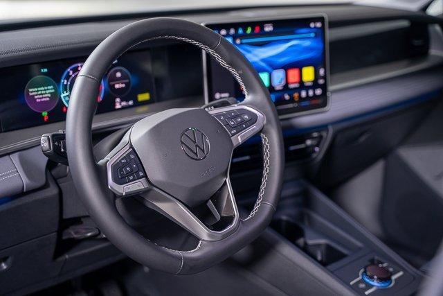 new 2025 Volkswagen Tiguan car, priced at $36,216