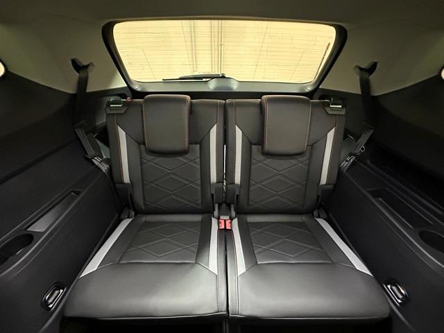 new 2025 Volkswagen Atlas car, priced at $46,014