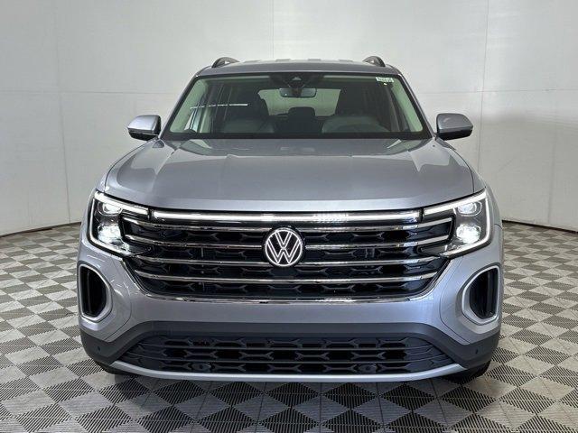 new 2024 Volkswagen Atlas car, priced at $41,163